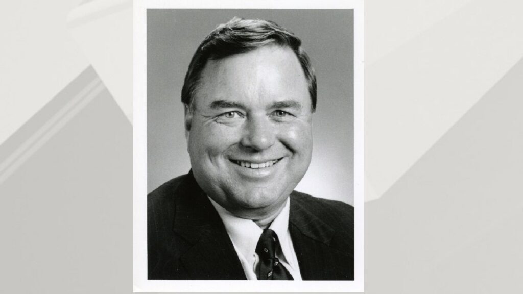 Former Iron Range lawmaker Doug Johnson has died