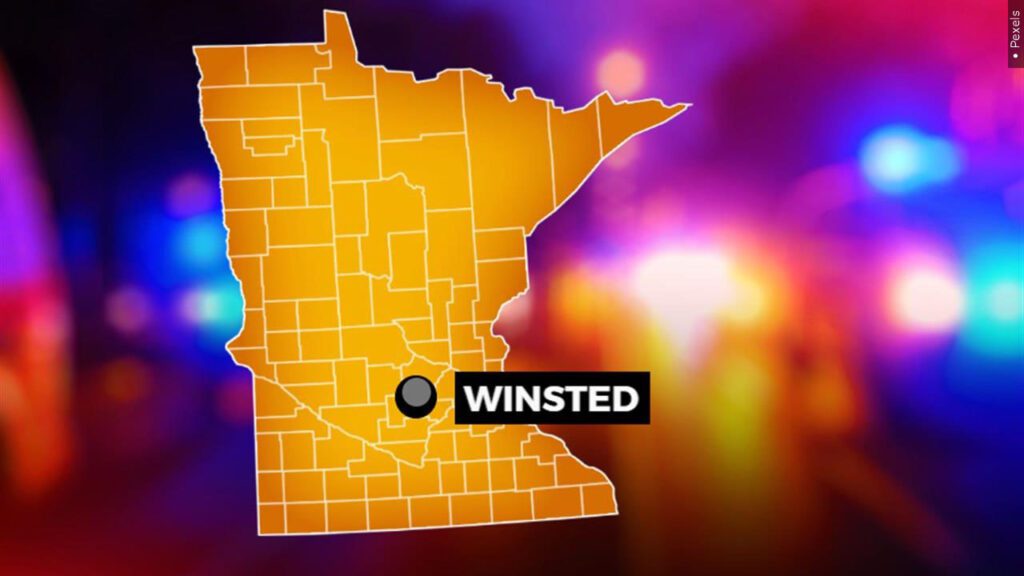 2 deputies shot, standoff going on in Winsted, Minn.