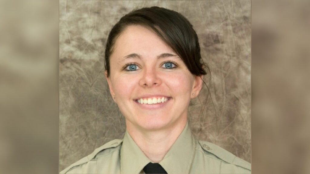 St Croix County Deputy Kaitie Leising Laid To Rest Friday