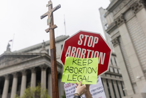 Missouri amendment clears way to overturn abortion ban while Florida keeps ban in place